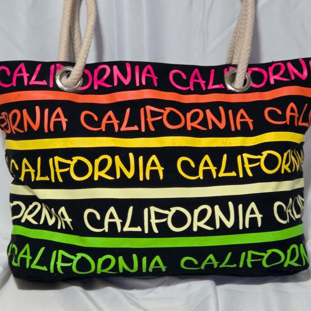 Robin Ruth Medium Tote with Rope Handles - Picture 3 of 7